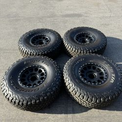 5x5.5 Ram Bronco Dana 17” Method MR305 Wheels With 40” BFGoodrich KR3 Race Tires Rims Off-Road