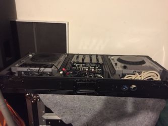 Pioneer djm-350 with case