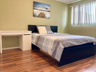 Queen Bed Mattress and Frame Excellent Condition
