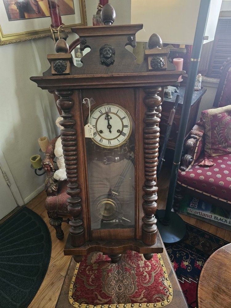 Beautiful 19th. Century German Regulator Walnut Case Wall Clock ! Circa 1880's! Good Condition!
