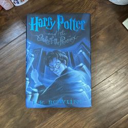Harry Potter and the Order of the Phoenix Book 