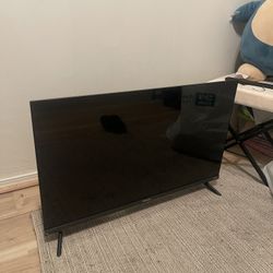 Hisense 32" HD LED LCD Roku Smart TV