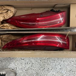 porsche tailights 