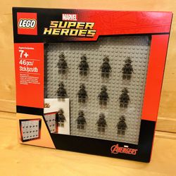 LEGO Marvel Super Heroes Mini Figure Display Frame New 