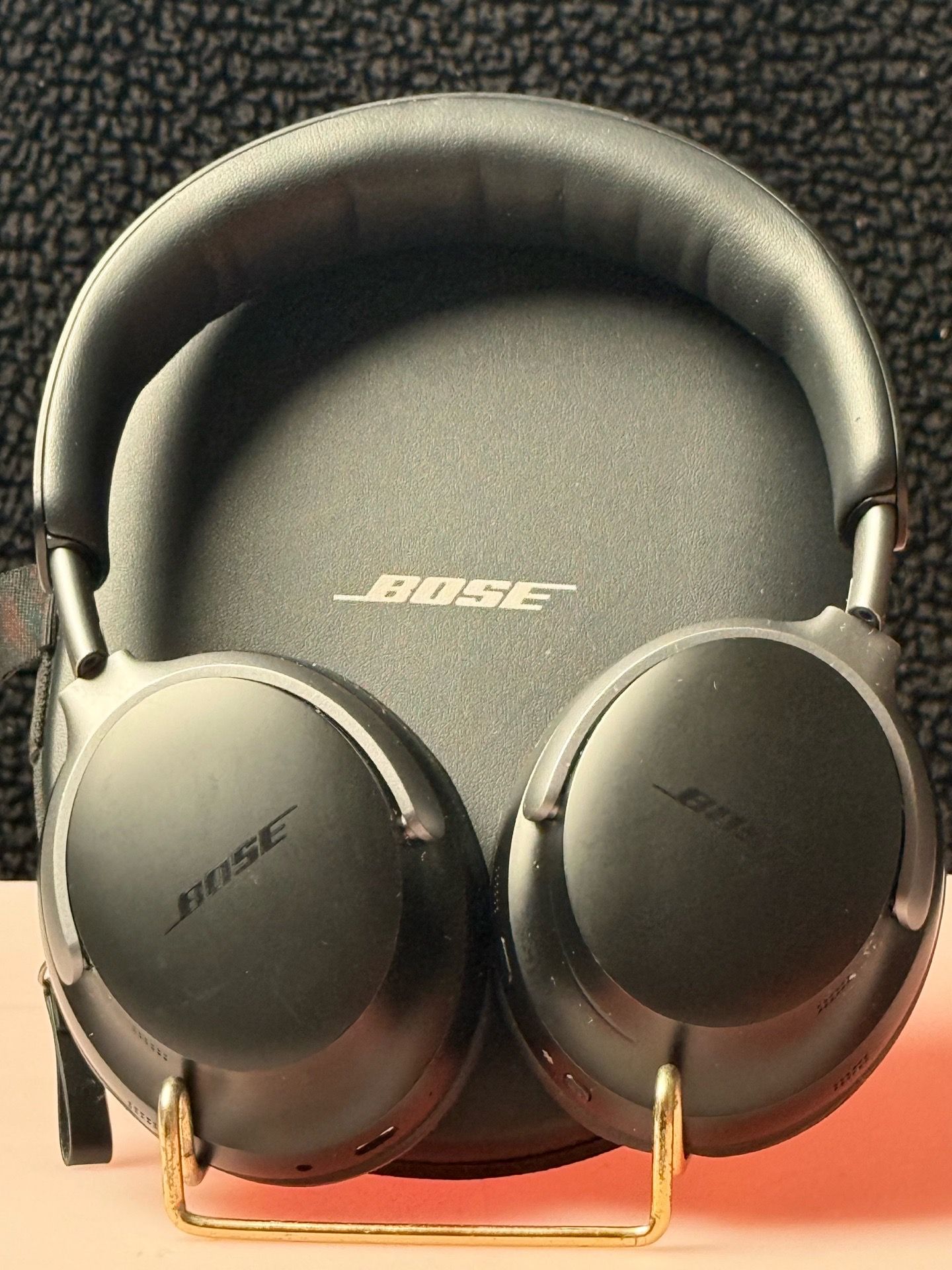 Black Bose QuietComfort Ultra Wireless Noise Cancelling Headphones.