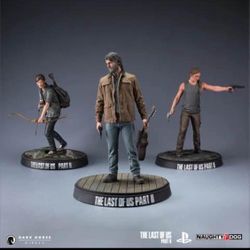 Last Of Us Statues 