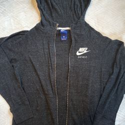 Nike Sweater