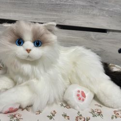 Ragdoll Weighted Plush – Realistic Cozy Robot Toy