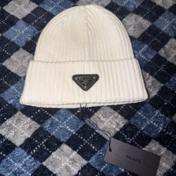 *GREAT OFFER* White Designer Beanie
