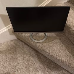 24 in ASUS monitor