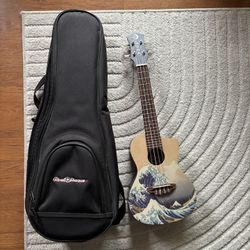 Luna Big Wave Ukulele w/ Carrying Case