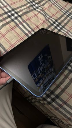 iPad 10th gen 64gb with cellular