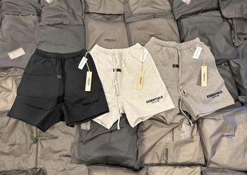 Essential Shorts S-XL