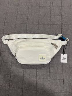 ALO Fannypack White