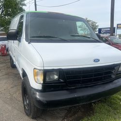 1997 Ford E250 