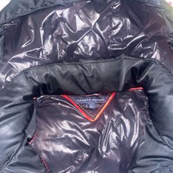 Woman’s Tommy Hilfiger Puffer Jacket 