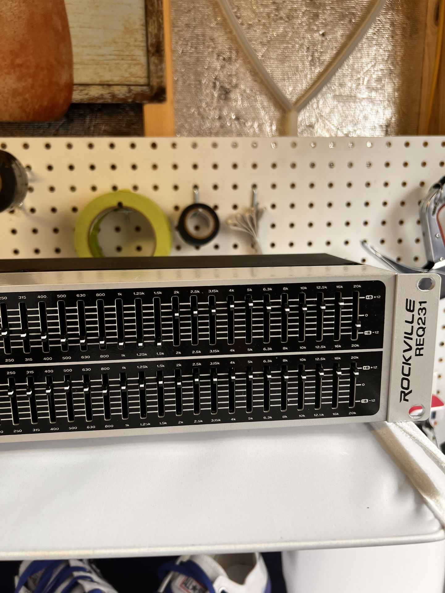 Rockville REQ231 Dual Equalizer w/Sub-output
