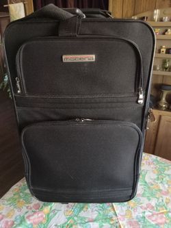 Modena Black Carry-On Rolling Suitcase