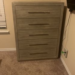 Head/Footboard and Chest