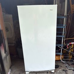 Whirlpool  Deep Freezer,