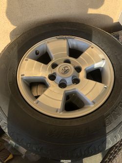 Toyota Wheels And Tires Set