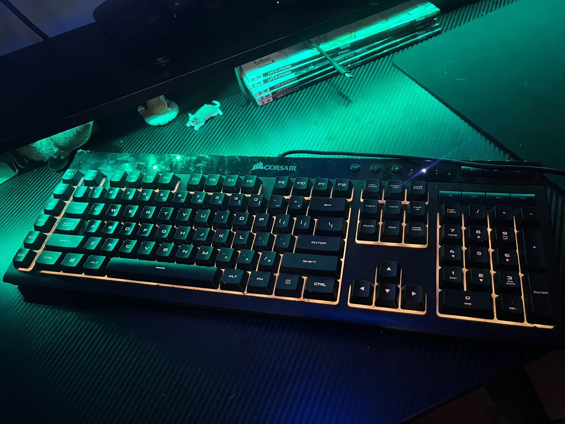 Corsair Gaming Keyboard 