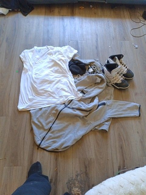 Nike Tech Outfit And Jordans With Cologne Read Bio