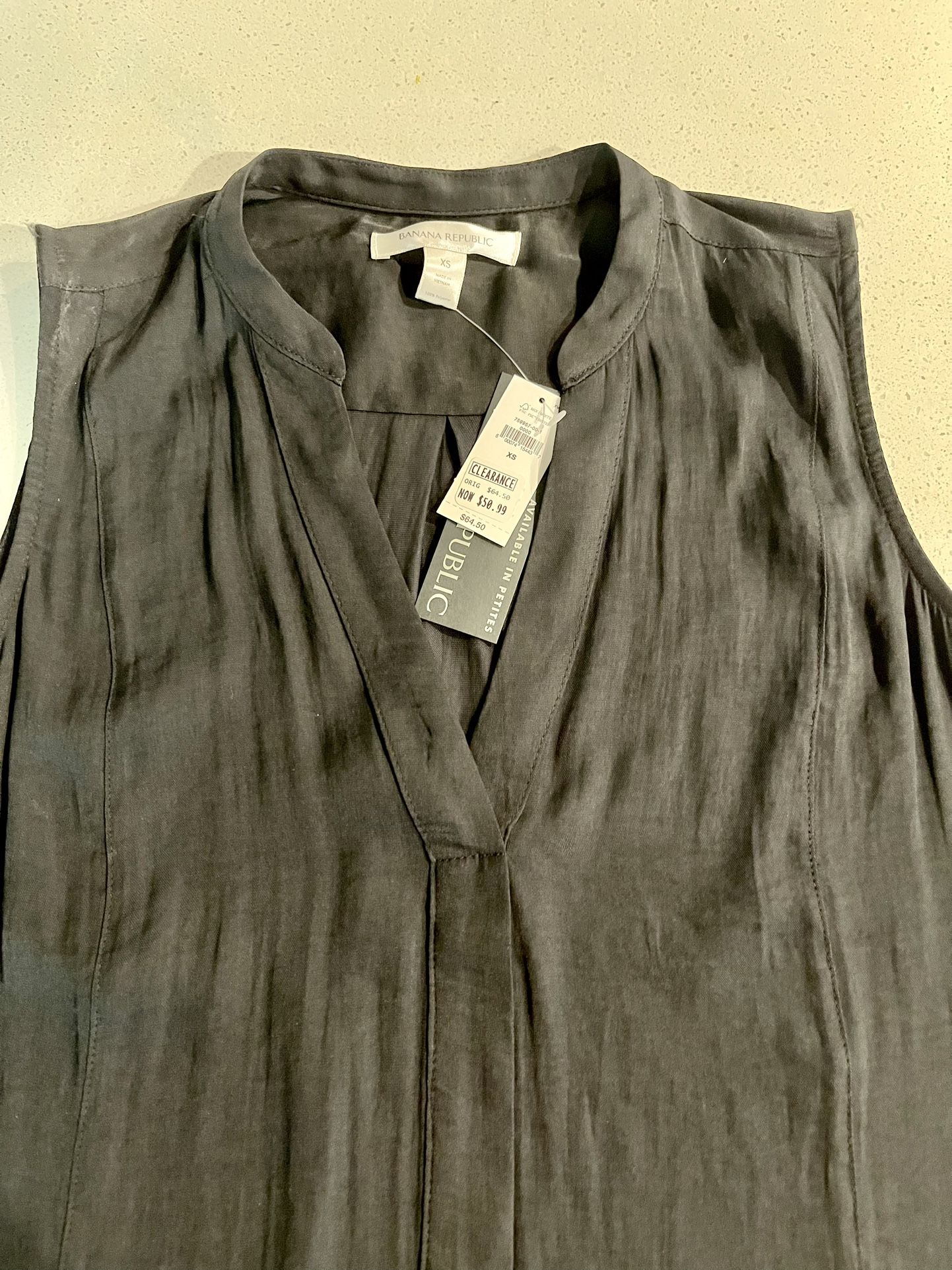 Banana Republic Black Professional Satin Shell Tank Top