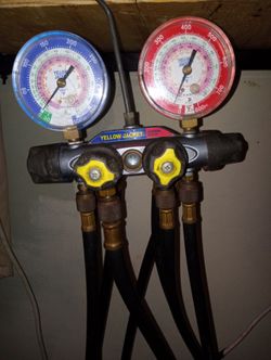 Yellow jacket titan manifold R-22/404A/410A