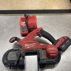 Milwaukee 18V Fuel Band Saw