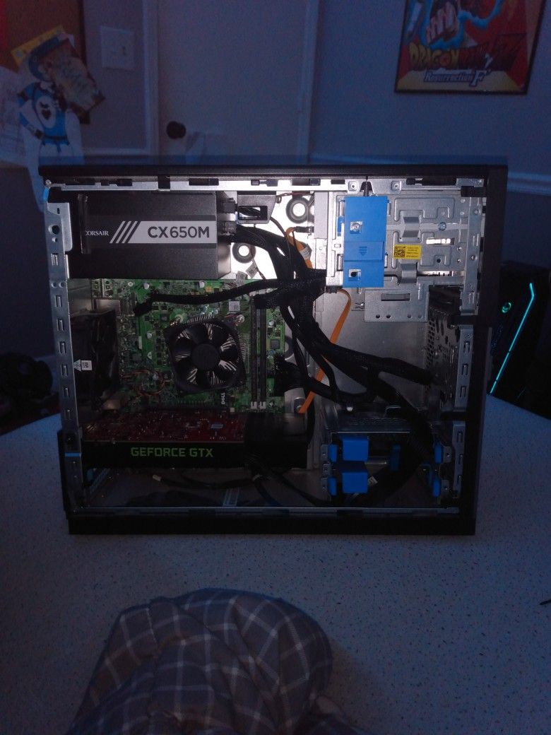 Pc Custom Sleeper Build (Read Disc)