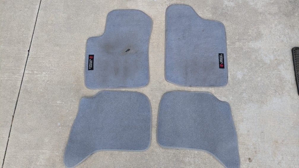 Suzuki Floor Mats