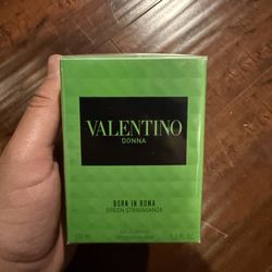 Valentino fragrance cologne perfume
