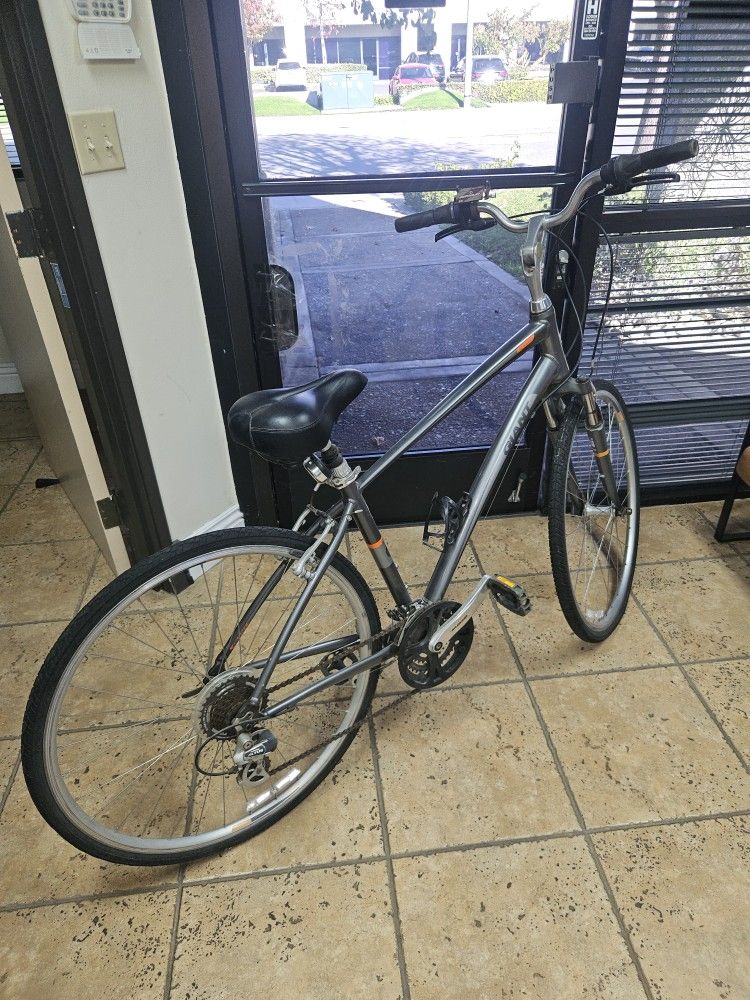 Bike Brand GIANT
