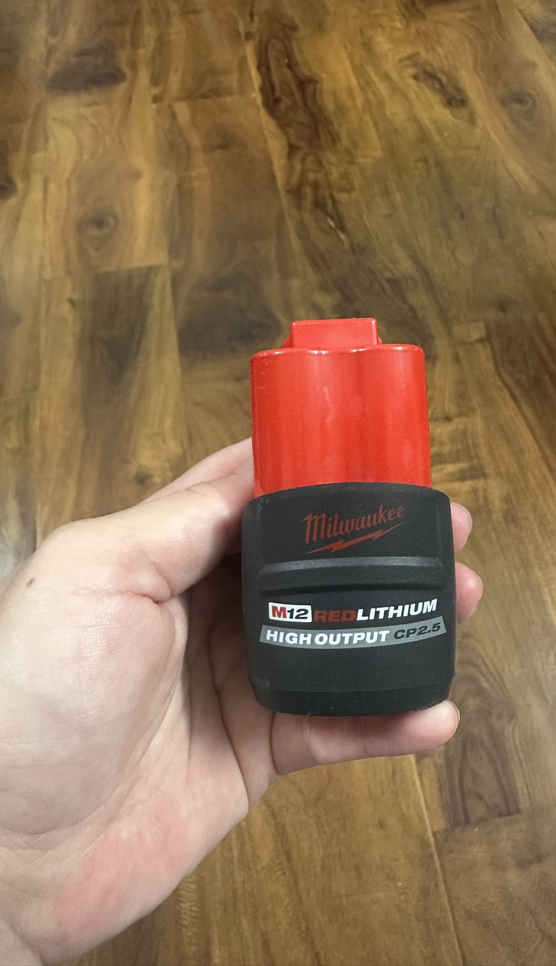 Milwaukee M12 Red Lithium High Output CP 2.5AH Battery