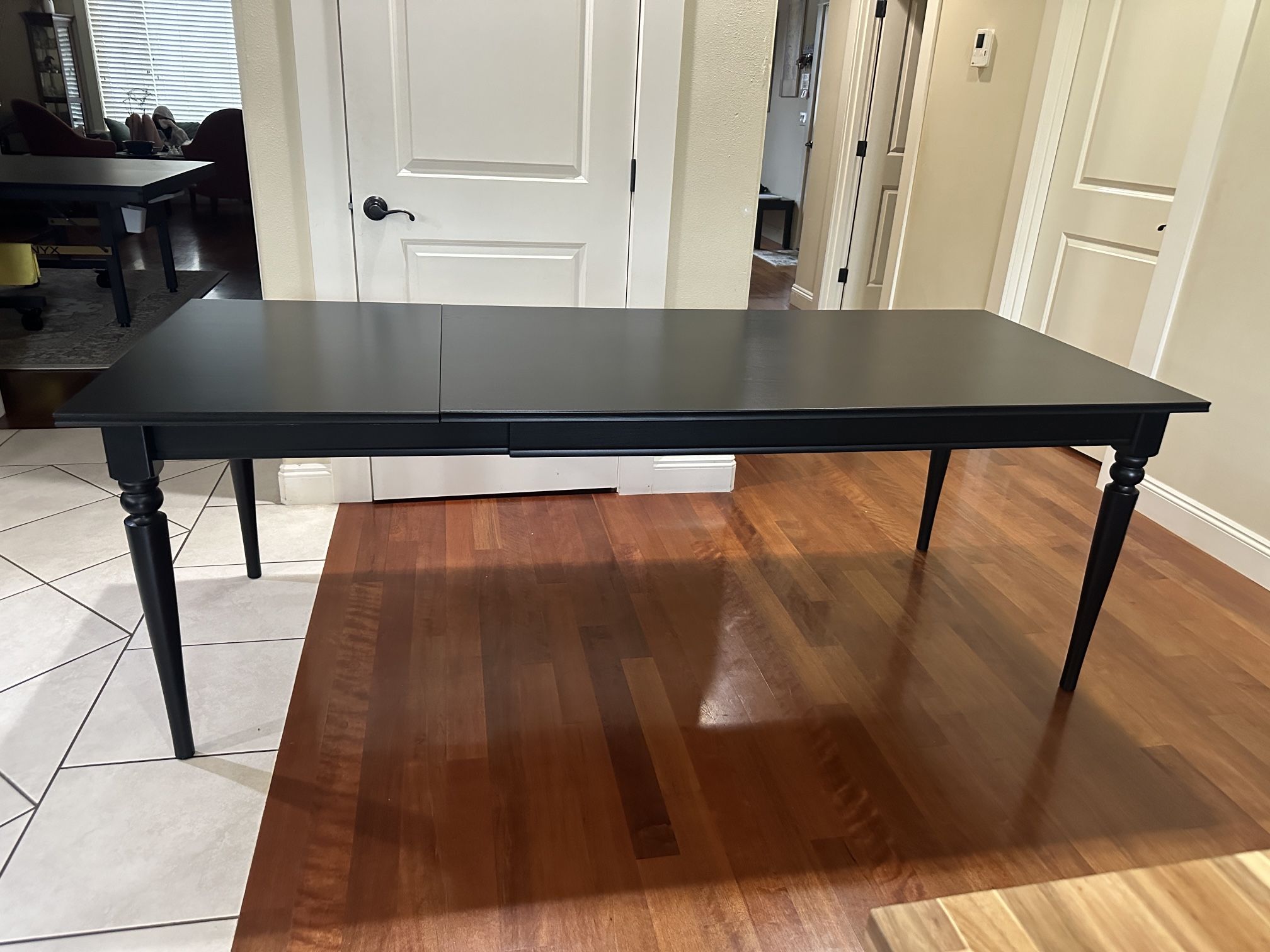 Ikea Ingartop Extendable Dining Table