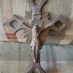 Mid-Century Brass Crucifix!!