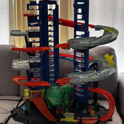 Hot wheels ultimate garage