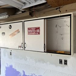 Cabinet organizer garage
