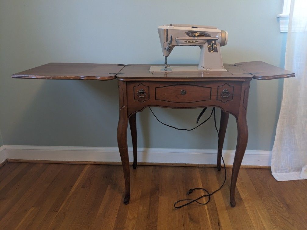 Antique Singer Sewing Machine Table And Stool