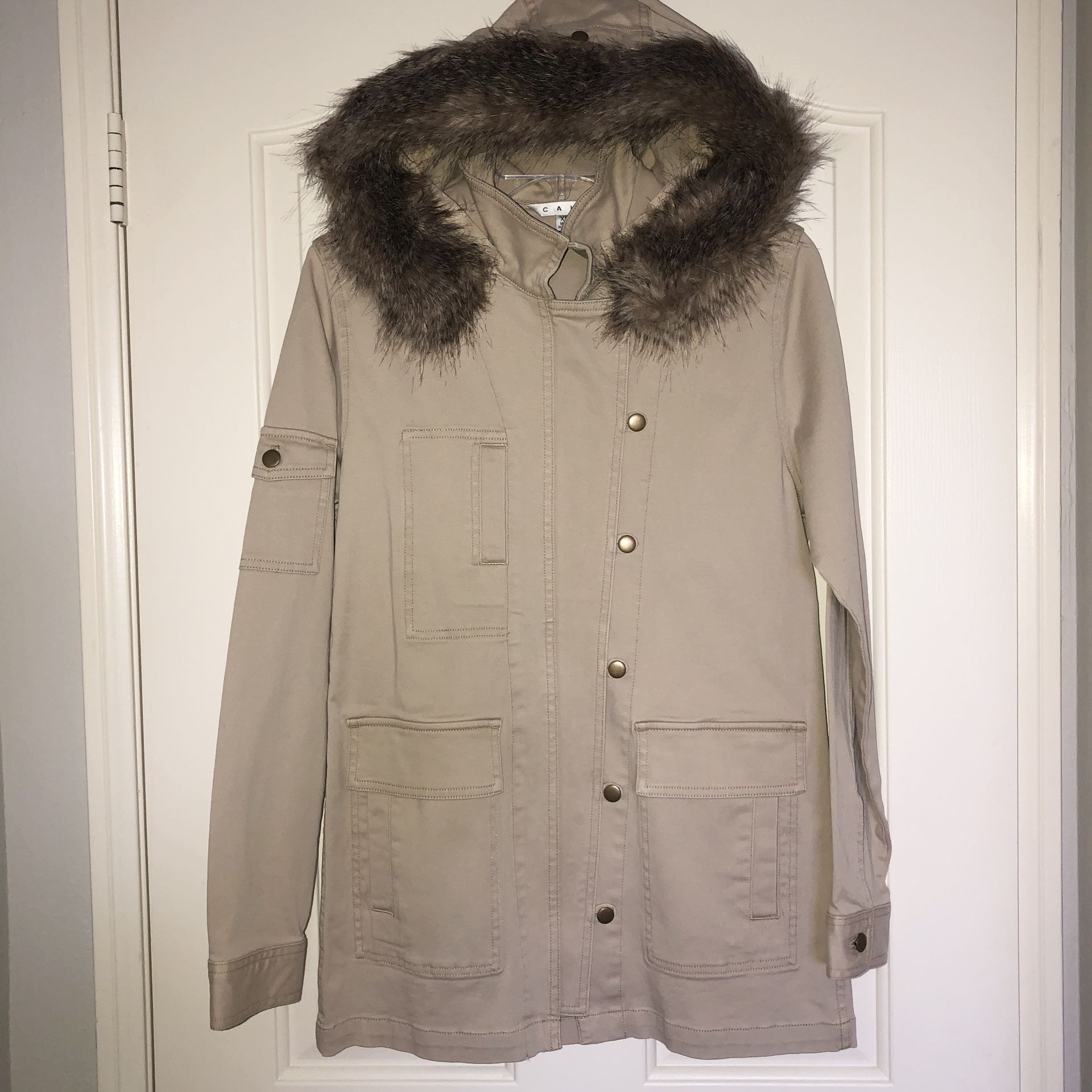 NEW CABI Tan Nanook Hoodied Jacket Without Fur Size Xs