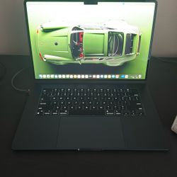 M2 MacBook Air 15” 256gb 