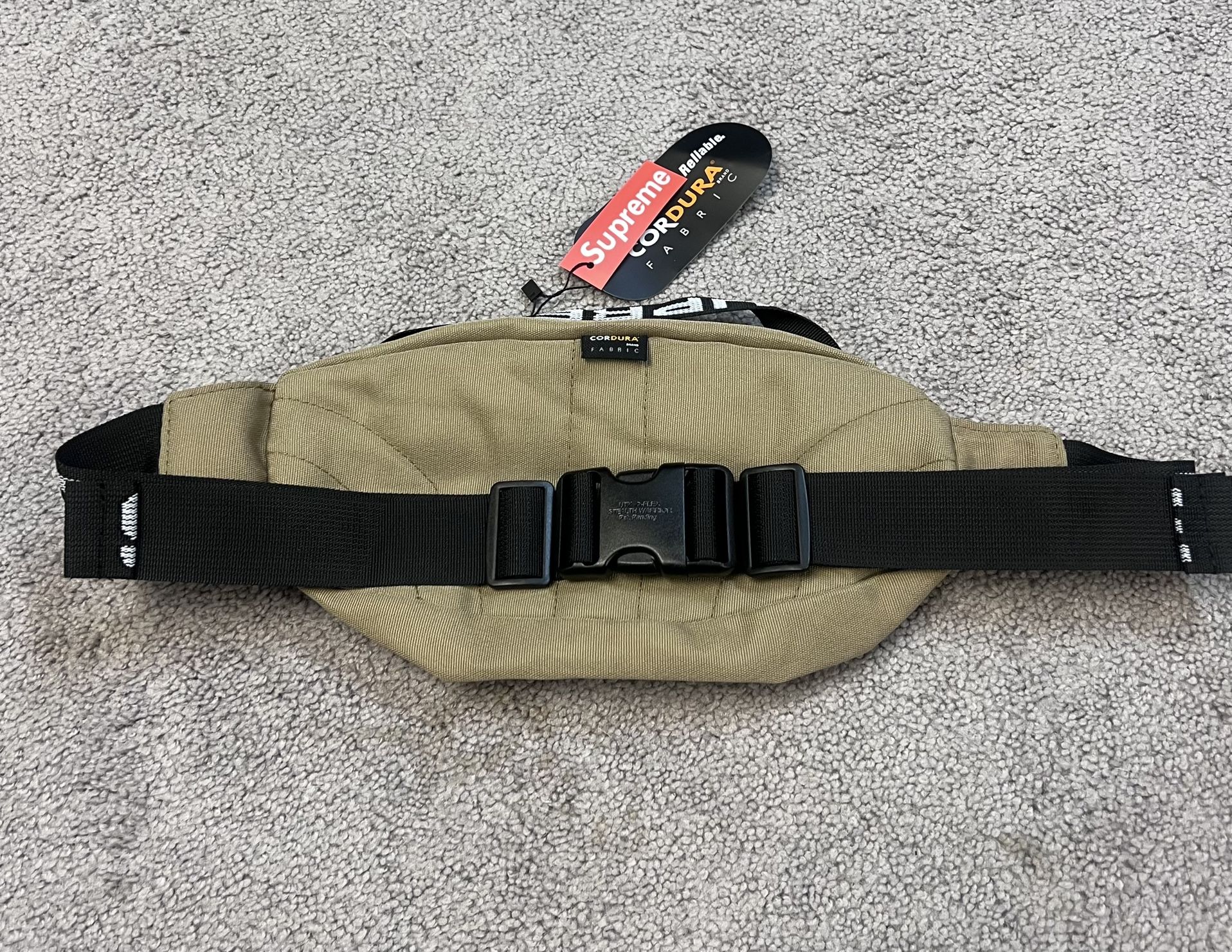 Supreme SS18 Waist Bag Tan for Sale in Stuyvsnt Plz, NY - OfferUp