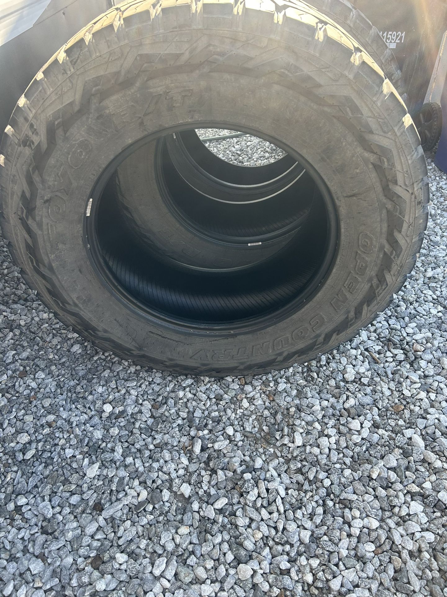 Toyo Open Country Rt 37x1