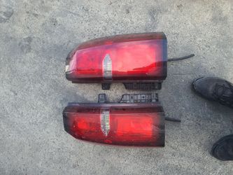 2017 chevy tahoe tail lights