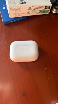 AirPod charger case