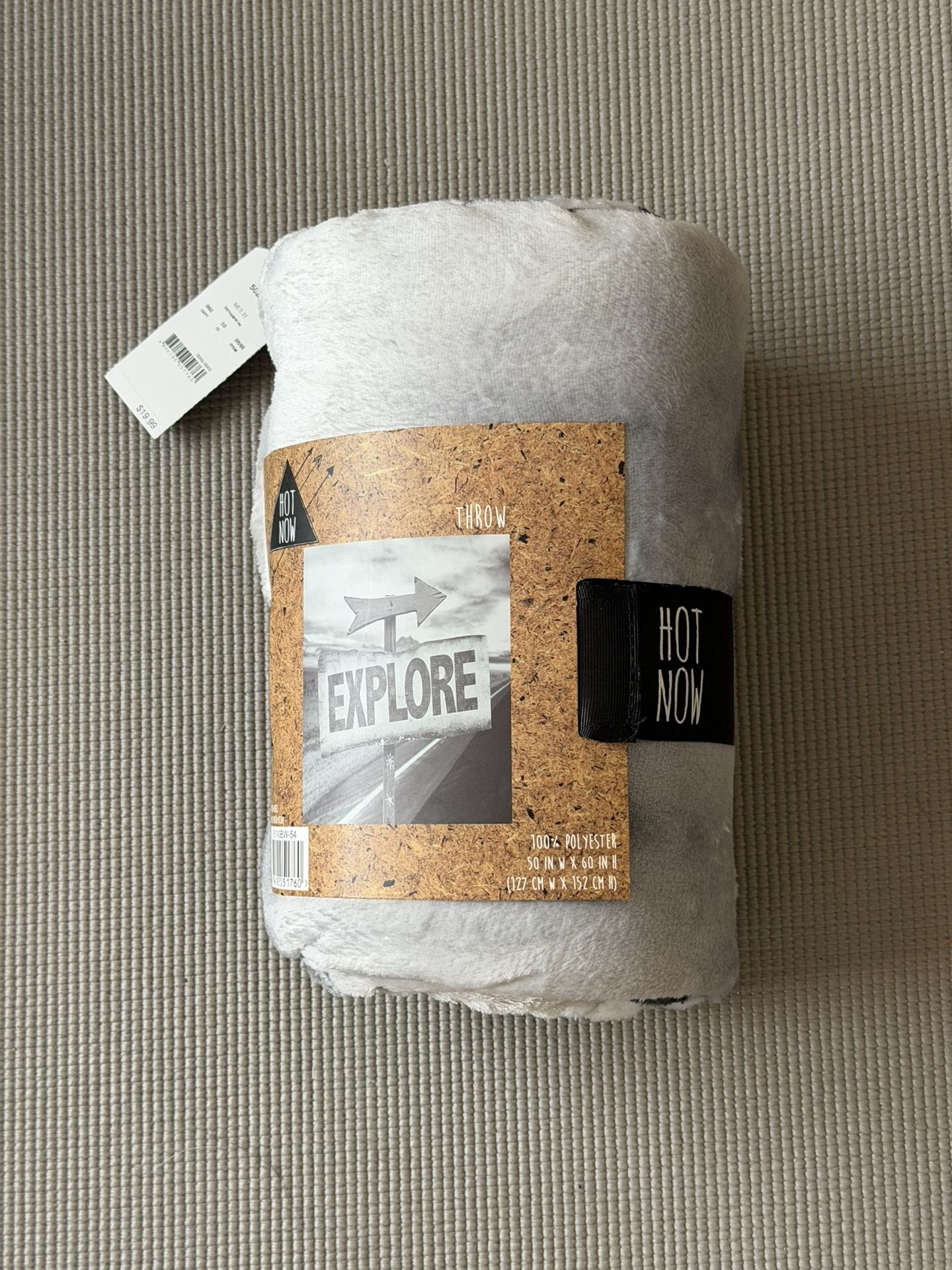 Brand new Explore Soft Fleece Throw Blanket