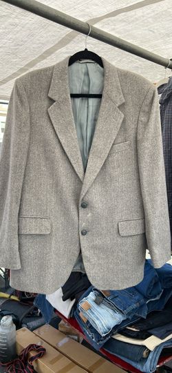 Men's Gray Tweed Two-Button Blazer