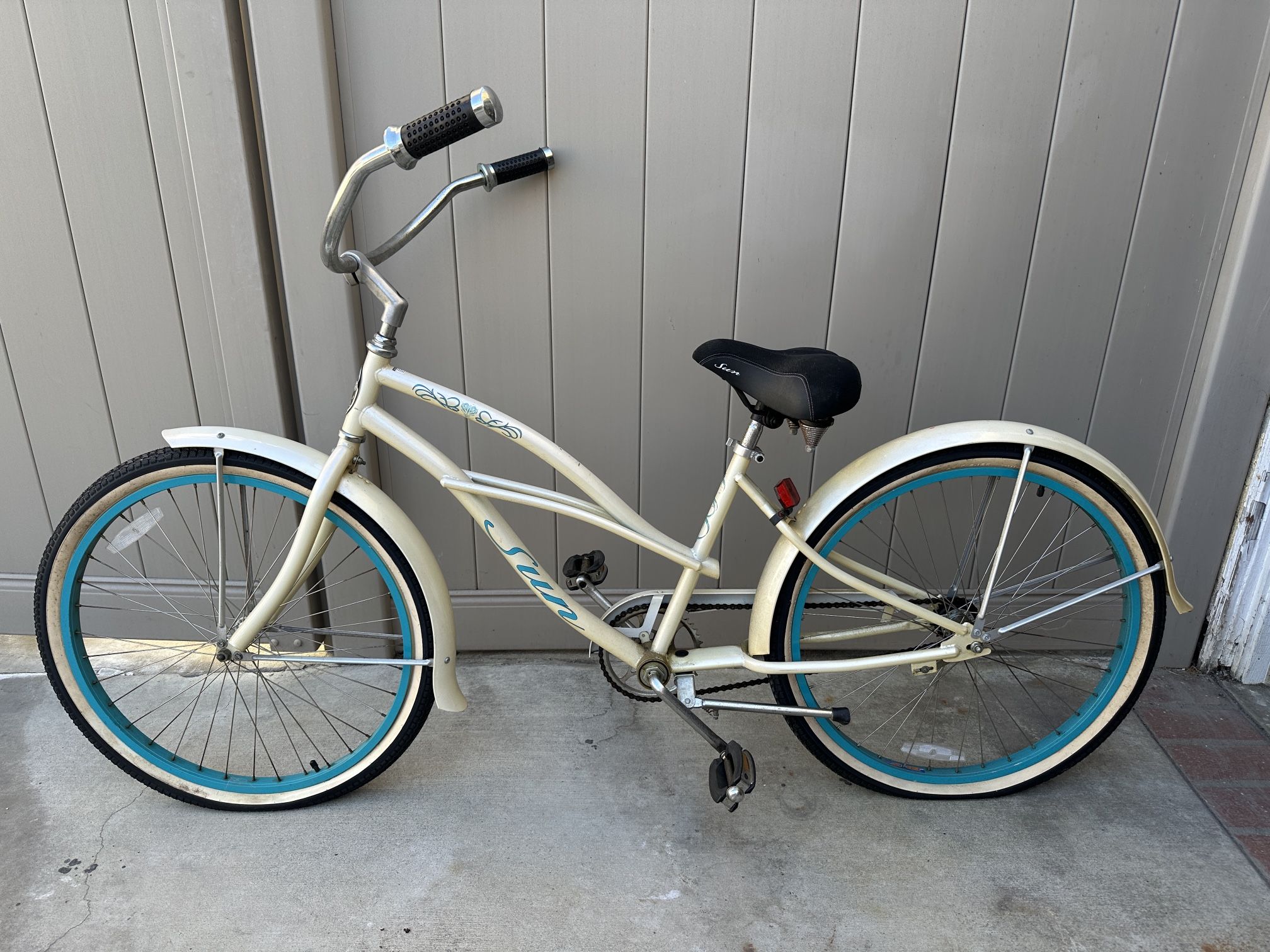 Sun Beach Cruiser Bike 