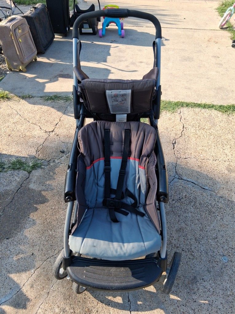 Double Stroller/Carriola Doble